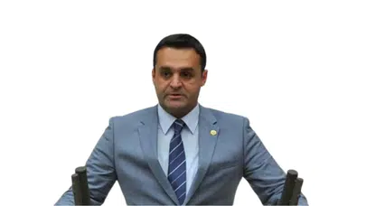 CHP'Lİ BARIŞ KARADENİZ:AKP HÜKÜMETİ EYT'LER İÇİN ÇÖZÜMSÜZLÜK ÜRETİYOR