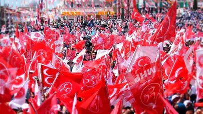 'Kendimi aldatılmış hissediyorum' diyen Yılmaz'a MHP'den tepki