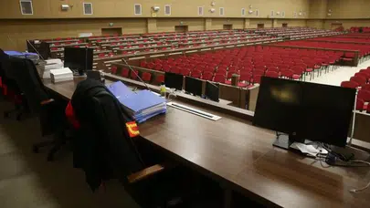 'Yurtta Sulh Konseyi' davasının 70 terabaytlık görüntüleri avukatlara verilecek