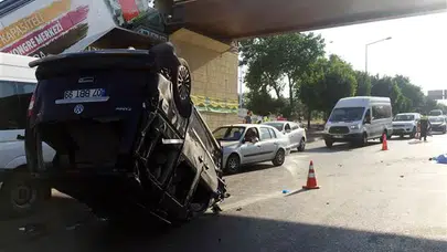 Stajyer hemşireler kaza yaptı: Ölü ve yaralılar var
