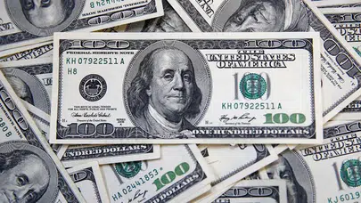 Dolar 3,64'ü aşarak tarihi rekoru yeniledi