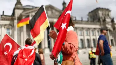 Almanya'da Türkiye karşıtlığı büyüyor: 37 saldırı düzenlendi