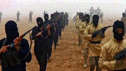 IŞİD'ten Sevgililer Günü tehdidi: 'Kutlayanların kafasını keseriz'