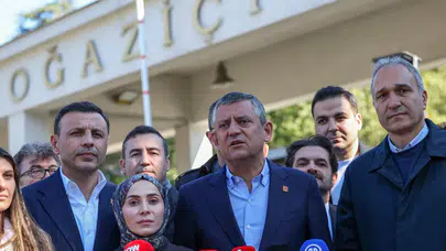 Özgür Özel'den Boğaziçi'nde Sert Erdoğan Eleştirisi: "O Ziyaret Kara Mizahtı, YÖK'ü Tamamen Kaldıracağız!"