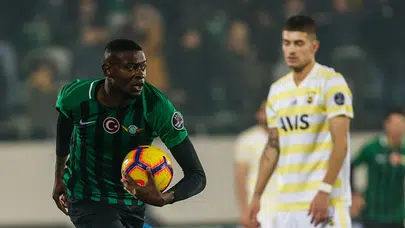 F.Bahçe'ye Akhisarspor şoku! Kadıköy de düştü