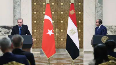 Erdoğan ve Sisi’den Kahire’de ortak mesaj: İran, Gazze ve Suriye vurgusu