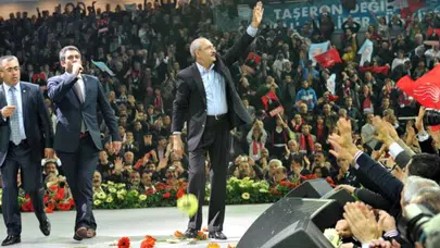 CHP'de kurultay tarihi erkene alınıyor