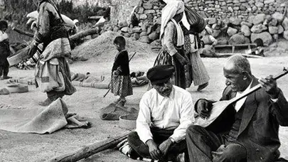 Ustaların Objetifinden Aşık Veysel ve Gelenekten Geleceğe Halk Ozanları     Fotoğraf Sergisi