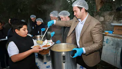 Bodrum'da Mahalle İftarları Başladı, Binlerce Vatandaş Sofrada Buluştu