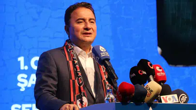 Ali Babacan'dan yoksulluk ve adalet vurgusu: "Türkiye tekrar nefes almalı"