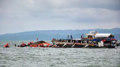Facia! Filipinler'de 251 kişiyi taşıyan feribot alabora oldu