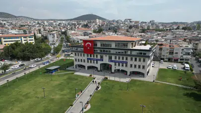 KUŞADASI'NDA CUMHURİYET COŞKUSU