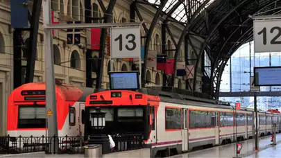 İsviçre'de iki tren çarpıştı: 30 yaralı