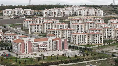 CHP'li Cem Avşar'dan deprem konutları için bakanlığa kritik sorular ve şeffaflık talebi