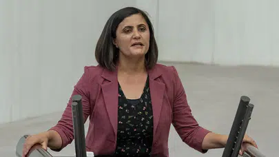 HDP Ağrı Milletvekili Taşdemir, Atatürk Havalimanı'nda gözaltına alındı