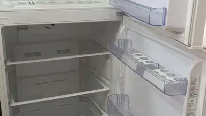 İmkanı yok diye buzdolabından yaptı! 22 yaşında işini kurdu...