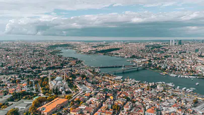 Fatih'te vatandaşlardan kapkaççıya meydan dayağı