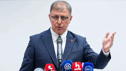 İzmir Büyükşehir Belediye Başkanı Cemil Tugay: Boyun eğmeyeceğiz, yanlışı, adaletsizliği, kötülüğü kabul etmeyeceğimiz