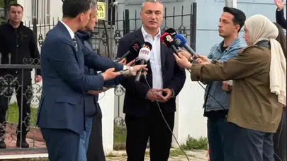 Müslim Sarı’dan Özgür Özel’in çağrısına yanıt: “Yol haritası bellidir”