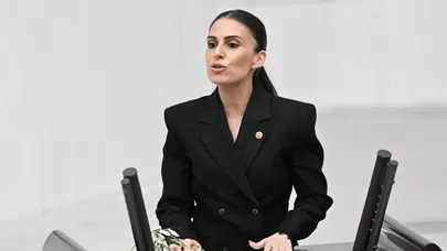 CHP’li Gizem Özcan’dan 19 Mayıs mesajı: Gençlerin sesi güçlendikçe Cumhuriyet yükselecek