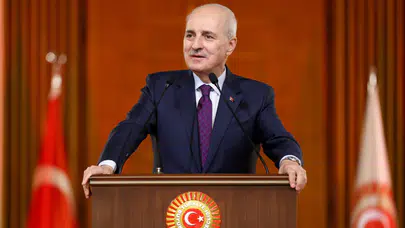 Numan Kurtulmuş'tan Bayram Mesajı: "Terörsüz Türkiye Hedefi Yeni Anayasayla Güçlenecek"