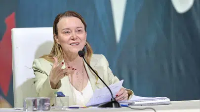 Konak'ta Gençlere Özel Adres: Ferdi Zeyrek Gençlik Merkezi Kapılarını Açtı