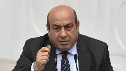 Hasip Kaplan, HDP'den istifa edip siyaseti bıraktı