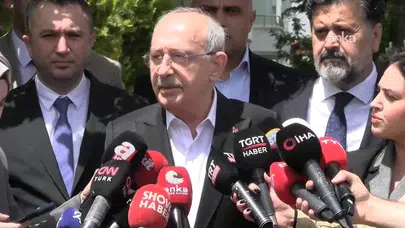 Kemal Kılıçdaroğlu, Grup Başkanı seçilen Özgür Özel'i tebrik etti