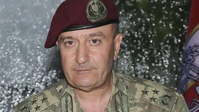 Korgeneral Zekai Aksakallı Cerablus'ta