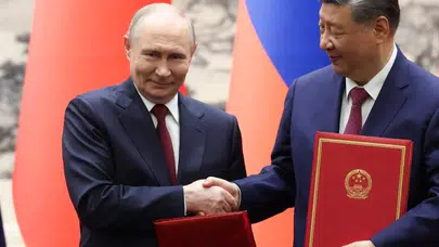 Xi Jinping ve Putin Pekin’de Bir Araya Geldi: Çin ile Rusya Arasında 20 Anlaşma İmzalandı
