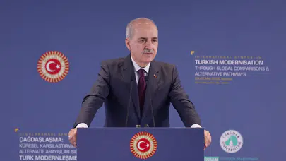 Numan Kurtulmuş’tan Demokrasi Mesajı: “Demokrasiyi Göz Bebeğimiz Gibi Korumalıyız”