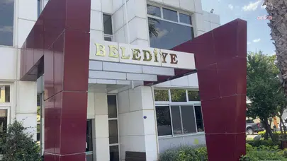 İzmir’de rüşvet soruşturması: Seferihisar Belediye Başkanı İsmail Yetişkin adliyeye sevk edildi