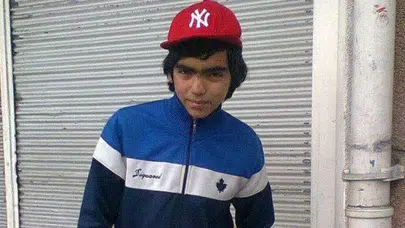 Berkin Elvan davası sanığı polis duruşmaya takma bıyık, saç ve gözlükle katıldı