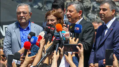 Özgür Özel, Diyarbakır ziyaretinde Selahattin Demirtaş'ın selamını iletti