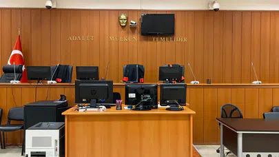 10 yıl önce öldürüldüğü sanılan kadın, katil zanlısı ağabeylerinin duruşmasında ortaya çıktı