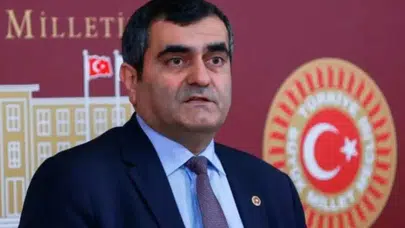 Ali Şeker sordu: Başka cemaatlere de göz yumuluyor mu?