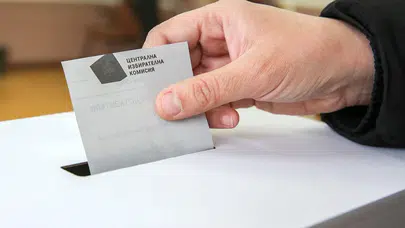 Bulgaristan'daki faşistler, Türkler oy kullanmasın diye sınırı kapattı