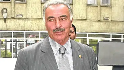 Van Eski Milletvekili Bayram evinde gözaltına alındı