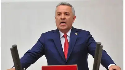 CHP Milletvekili Arık 5 dakikada Kayseri’yi anlattı: “Milletin çocuğu işsizlikten intihar ediyor, Bu beyler de çifter çifter maaş alıyorlar”