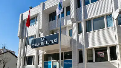 Adalar Belediyesi’nde Başkanvekili Seçimi: CHP’nin Adayı Medine Pamuk Göreve Geldi