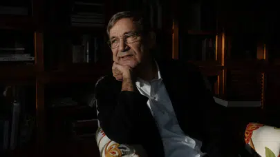 Orhan Pamuk: Altan kardeşlerin gözaltına alınmasını ayıplıyorum, kınıyorum