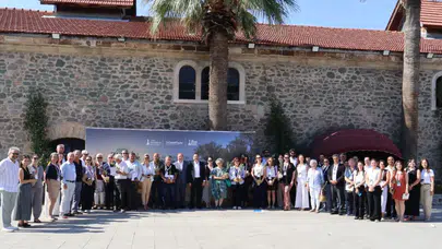 İzmir'de Zeytin Çalıştayı: Zeytinin Değeri İçin Bir Araya Geldiler