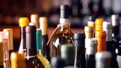 TBMM’de Kabul Edildi: Alkol Yasakları Genişletildi