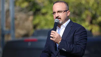 AKP'li Turan: Meydanlarda Zekeriya Öz'e övgüler düzen kimdi?