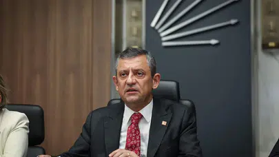 Özgür Özel’den Yeni Parti Mesajı: “Milleti Seçeneksiz Bırakmayacağız”