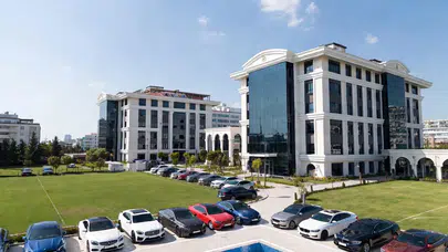 Özel okul fiyatları cep yakıyor: 2026-2027 ücretleri milyonları aştı