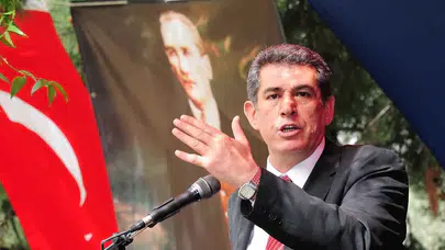 Başkan Çalkaya'dan Üniversite Hediyesi