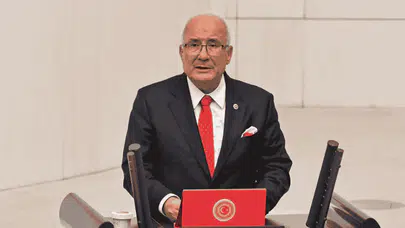 İYİ Parti Milletvekili Burhanettin Kocamaz dolandırıldı: 10 kilo altını elden verdi