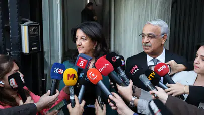 İmralı Heyeti, AK Parti ile süreç ve çerçeve yasa görüşmesi yaptı