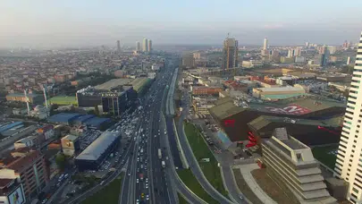 Basın Ekspres'te zincirleme kaza: 3 yaralı!